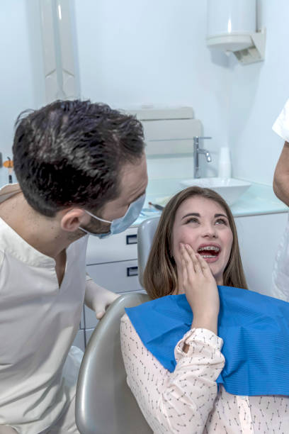 Best Dentist Open on Weekends  in De Soto, KS