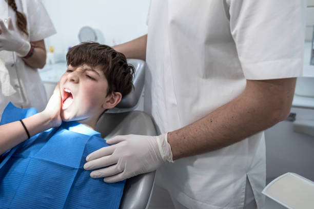Best Broken Tooth Emergency  in De Soto, KS